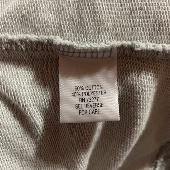 3/$10🙌 Studded Gray Short Sleeve Sweatshirt XL - Picture 14 of 15